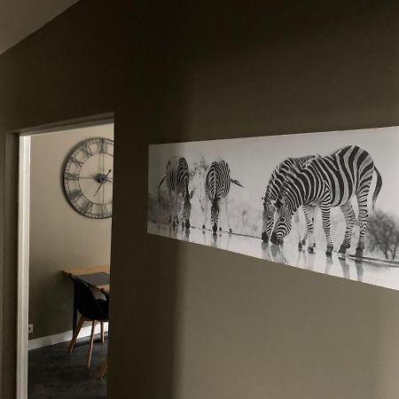 Appartement Tout Confort Dans Une Residence Calme Givet Bagian luar foto