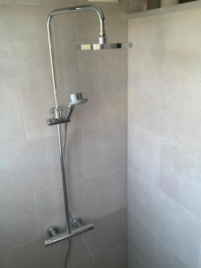 Appartement Tout Confort Dans Une Residence Calme Givet Bagian luar foto
