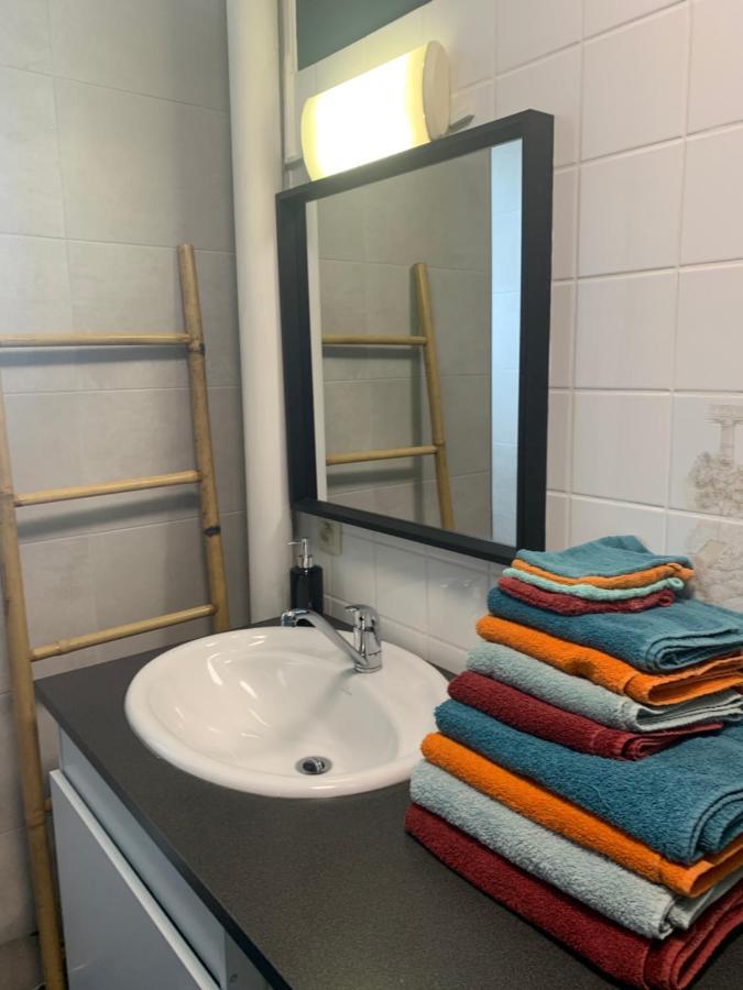 Appartement Tout Confort Dans Une Residence Calme Givet Bagian luar foto